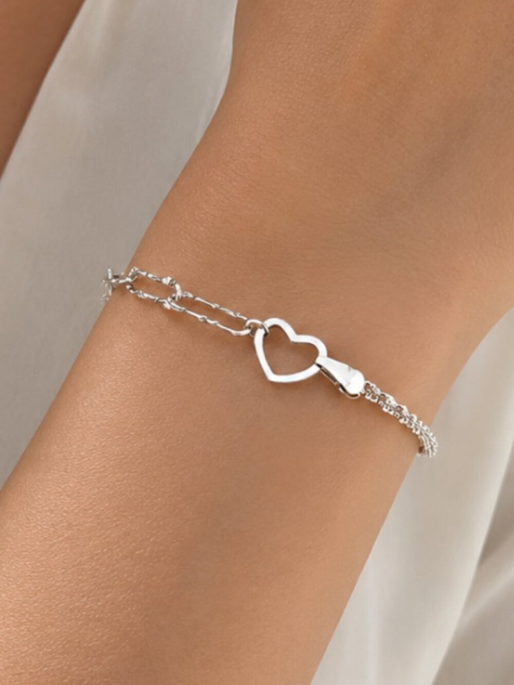 925 Sterling Silver Heart Bracelet Dainty Minimalist Layer Sequin Link Bracelet